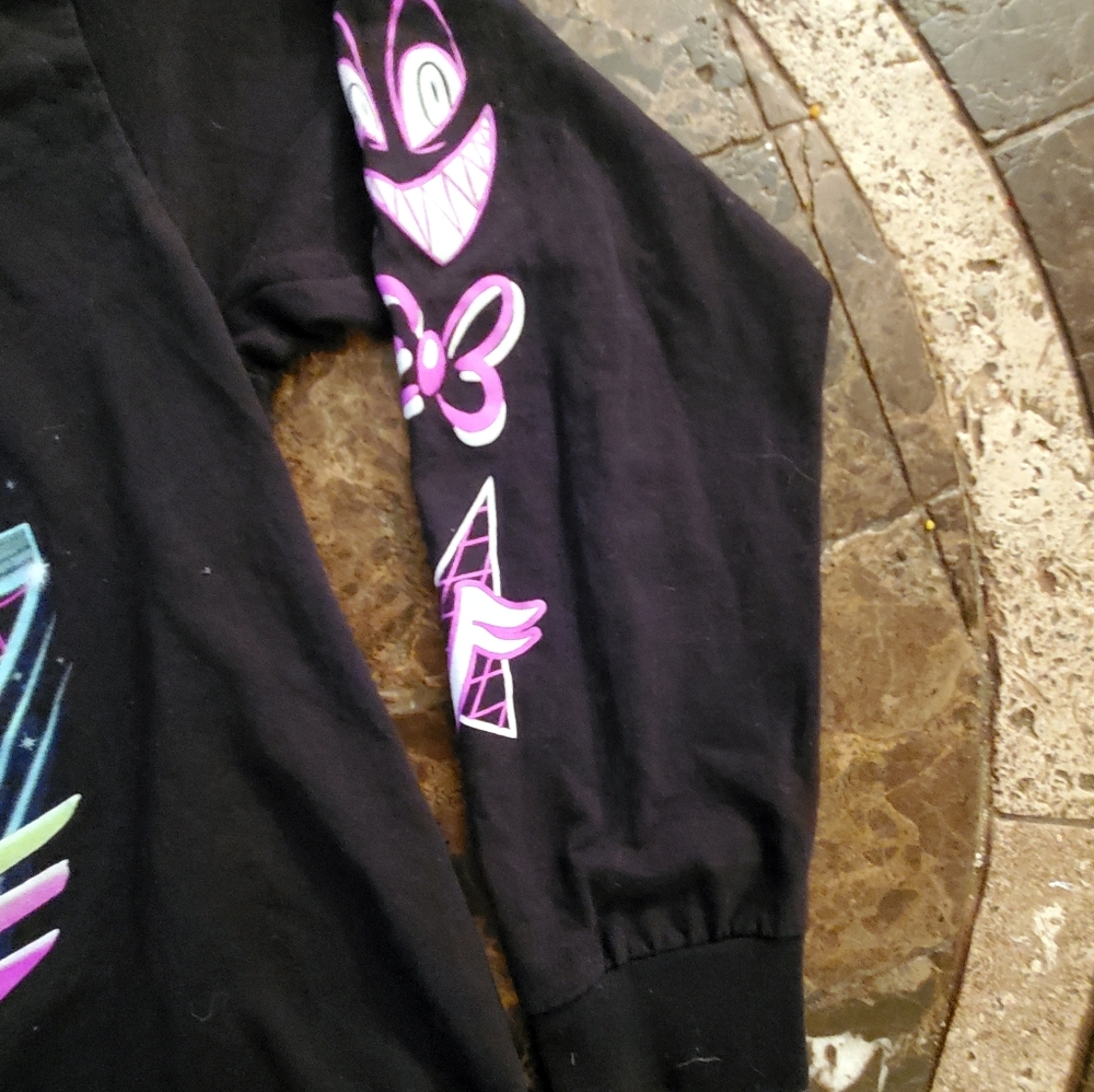 Gildan Just Smile Black Graphic long sleeve T Shirt With Bright Colors M NWOT - Picture 5 of 7